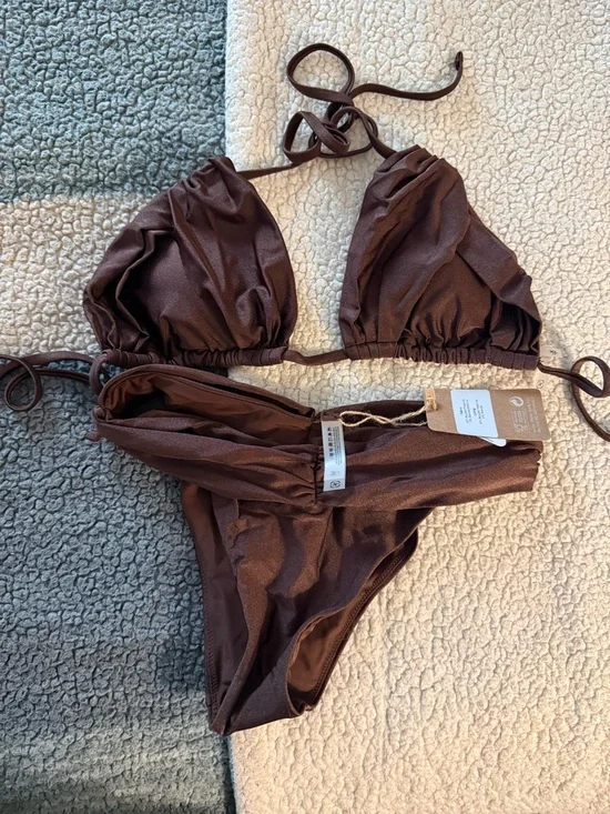 Ruched V-Waist Triangle Bikini Set - Brown - Picture 2 of 3